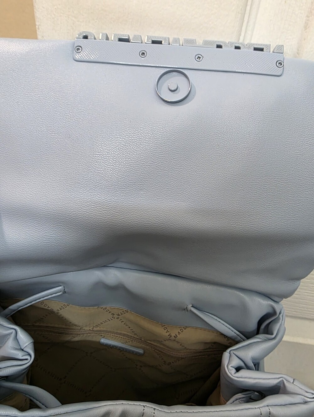 Steve Madden Bundle Olive Quilted Crossbody Bag And Baby Blue Book Bag - Picture 6 of 13
